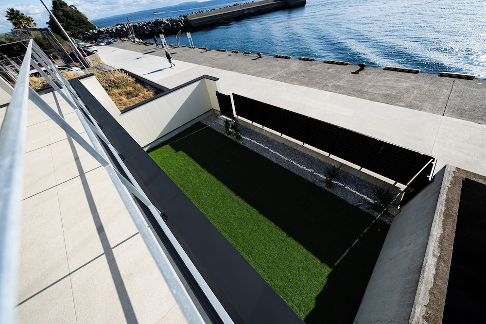 ヴィラ バルコニー シービュー テラス / パティオ2 | theView 三浦市晴海町