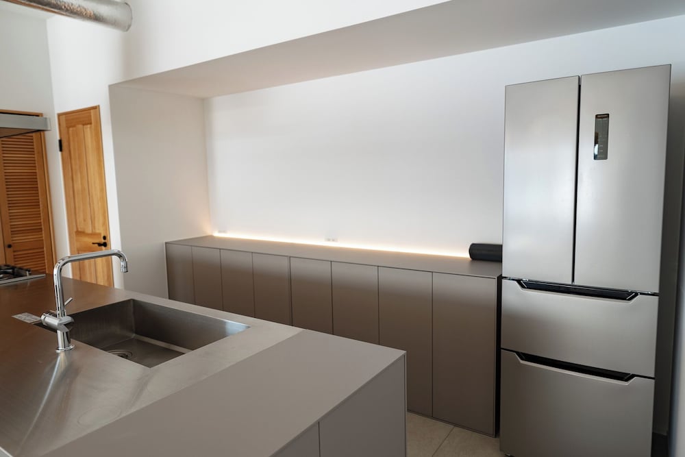 ヴィラ バルコニー シービュー 専用キッチン0 | theView 三浦市晴海町