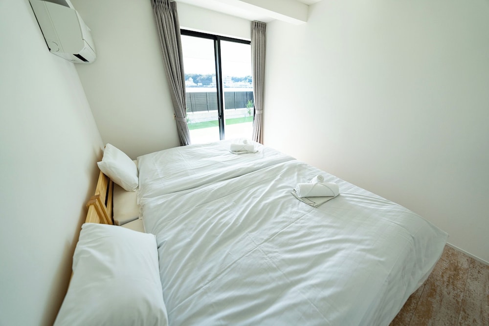 ヴィラ バルコニー シービュー 客室16 | theView 三浦市晴海町