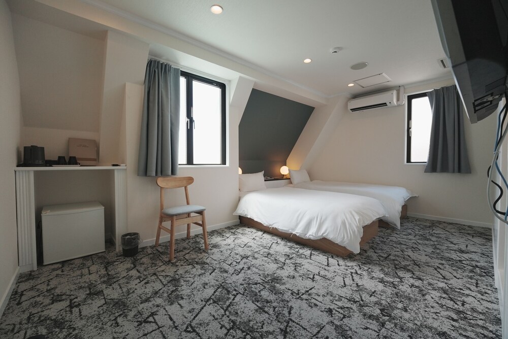 エコノミー ツインルーム 客室4 | Lumi Hotel Tokyo Shinkoiwa