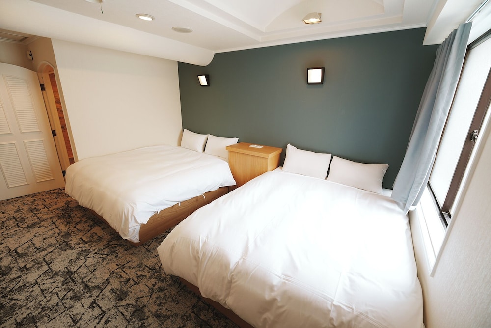 4 人部屋 客室5 | Lumi Hotel Tokyo Shinkoiwa