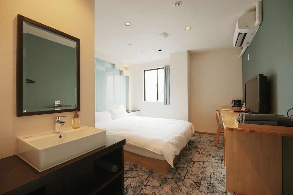 スタンダード ダブルルーム | Lumi Hotel Tokyo Shinkoiwa