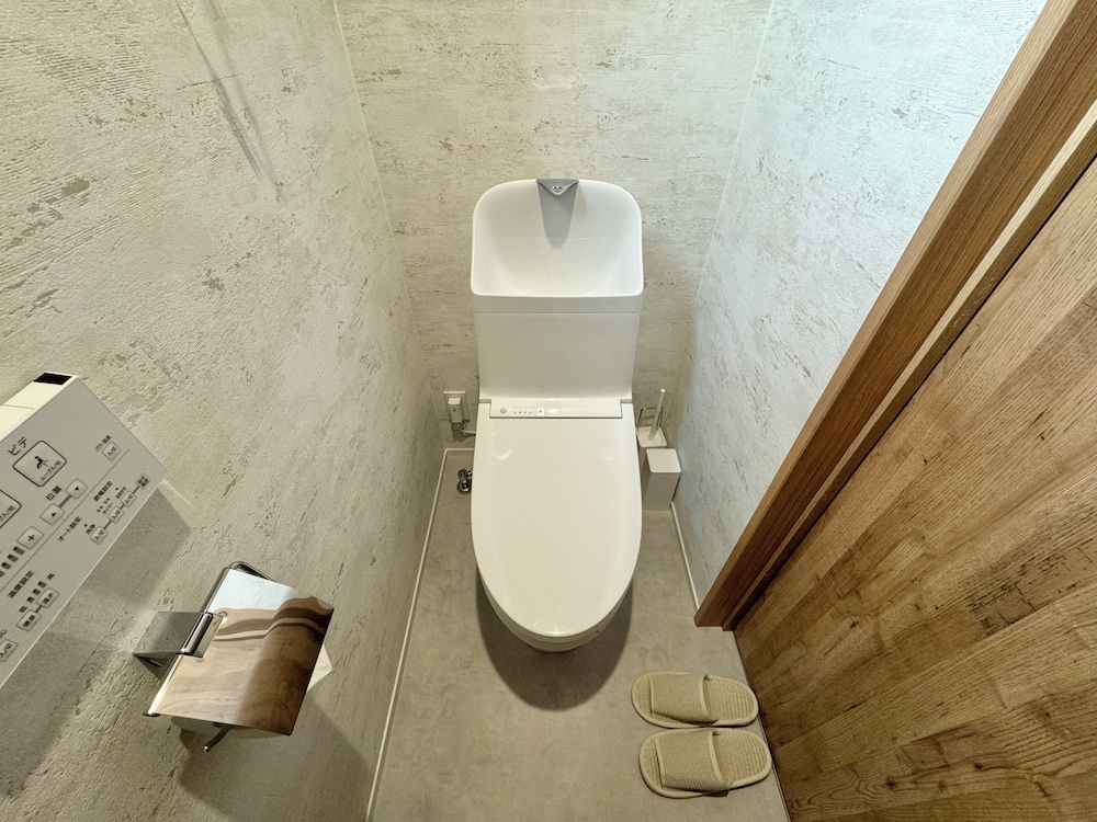 (黒蝶)ベーシック/露天風呂/プライベートドッグラン/バーベキューグリル/禁煙 バスルーム1 | Solana伊豆高原