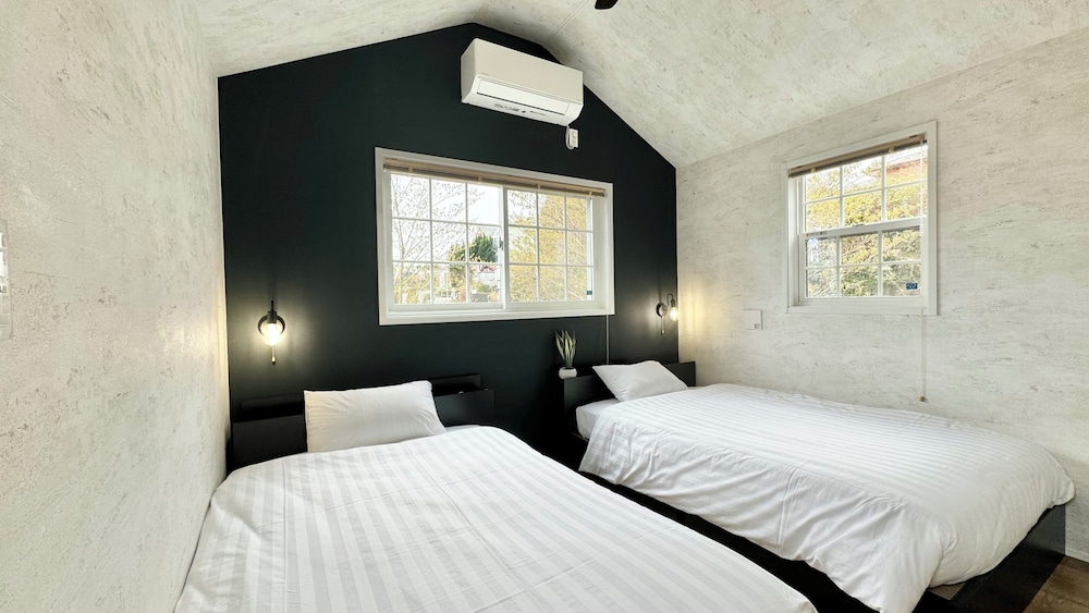 (黒蝶)ベーシック/露天風呂/プライベートドッグラン/バーベキューグリル/禁煙 内装1 | Solana伊豆高原