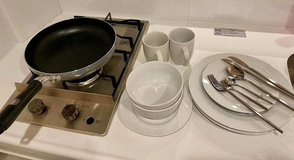 コンフォート アパートメント 専用キッチン1 | Fabric Hotel