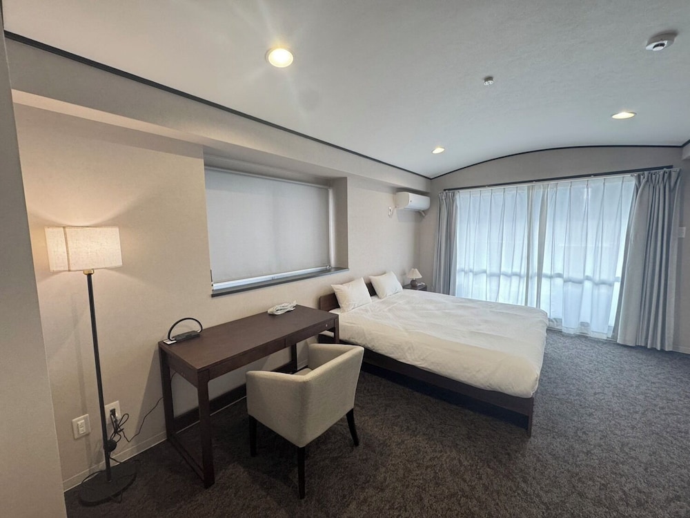 ファミリー スイート 客室1 | COCO 呉服町