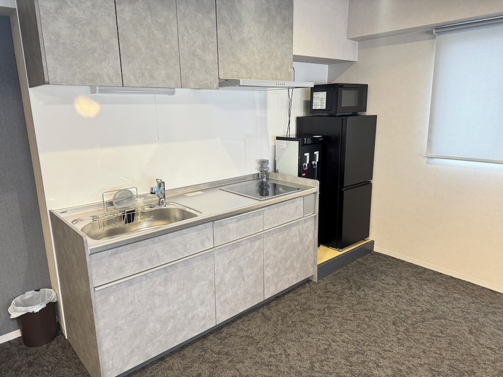 ファミリー スイート 専用キッチン0 | COCO 呉服町