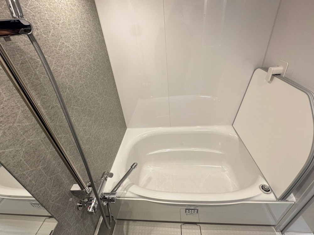 ファミリー スイート バスルーム2 | COCO 呉服町