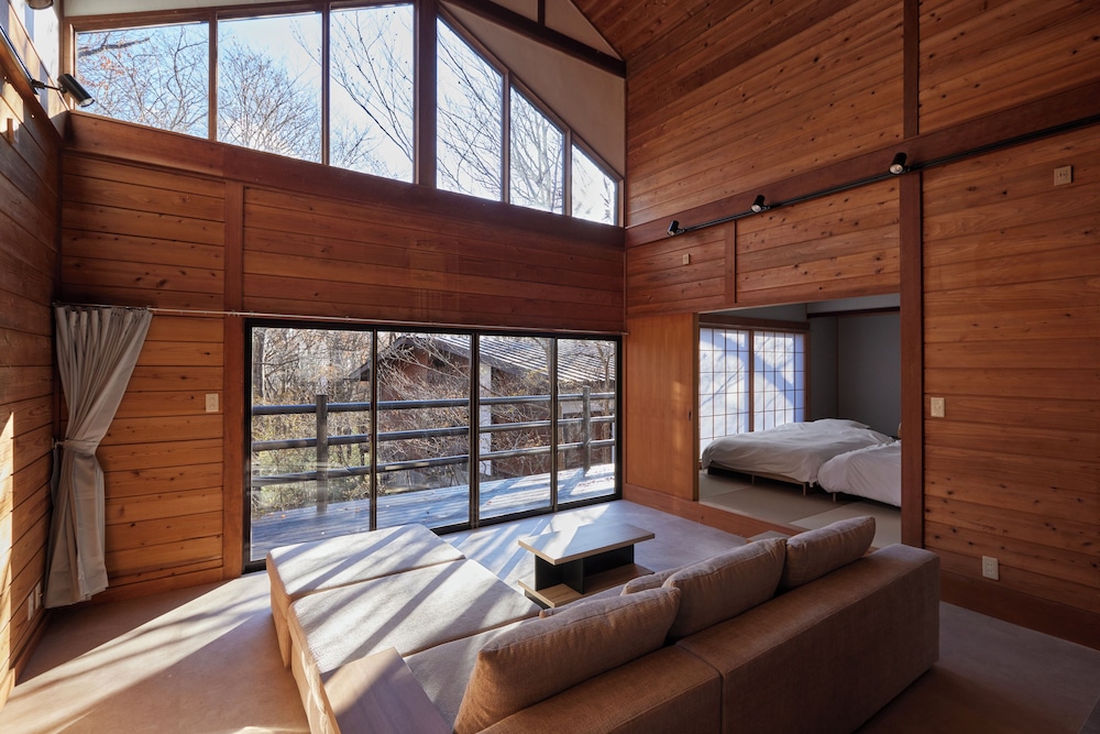 客室1 | rinne 2nd living 那須 Creek