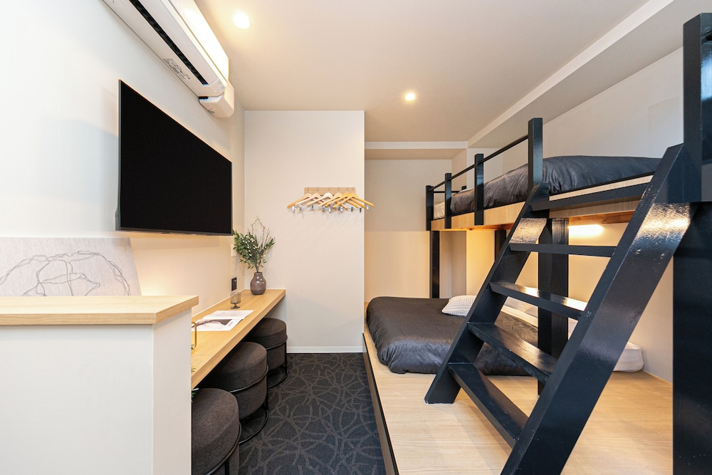 ファミリー スイート 客室3 | Hotel Edge Nakasu