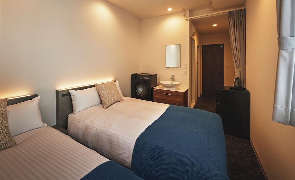 エコノミー ツインルーム 客室2 | Hotel Edge Nakasu