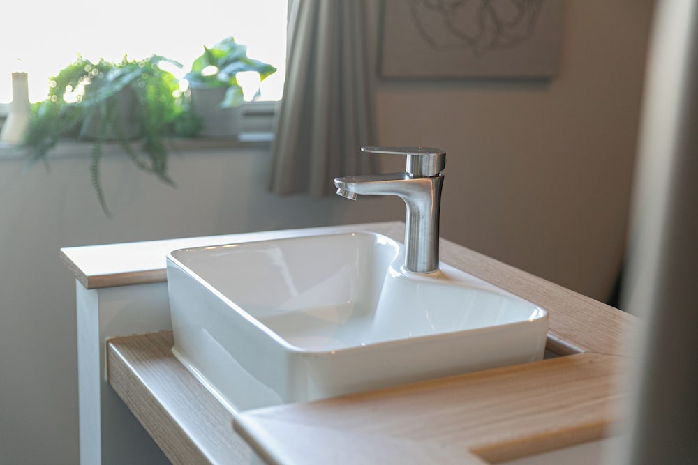 ファミリー スタジオ バスルーム8 | Hotel Edge Nakasu