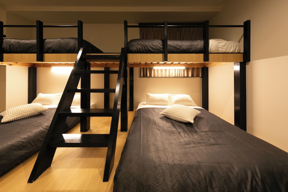 ファミリー スイート 客室12 | Hotel Edge Nakasu