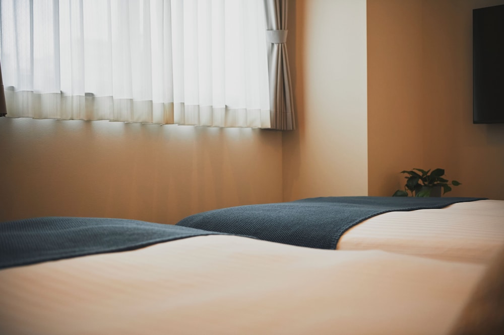 エコノミー ツインルーム 客室3 | Hotel Edge Nakasu