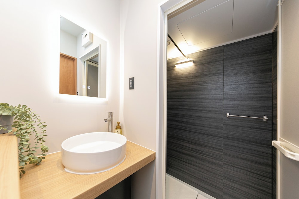 ファミリー スタジオ バスルーム11 | Hotel Edge Nakasu