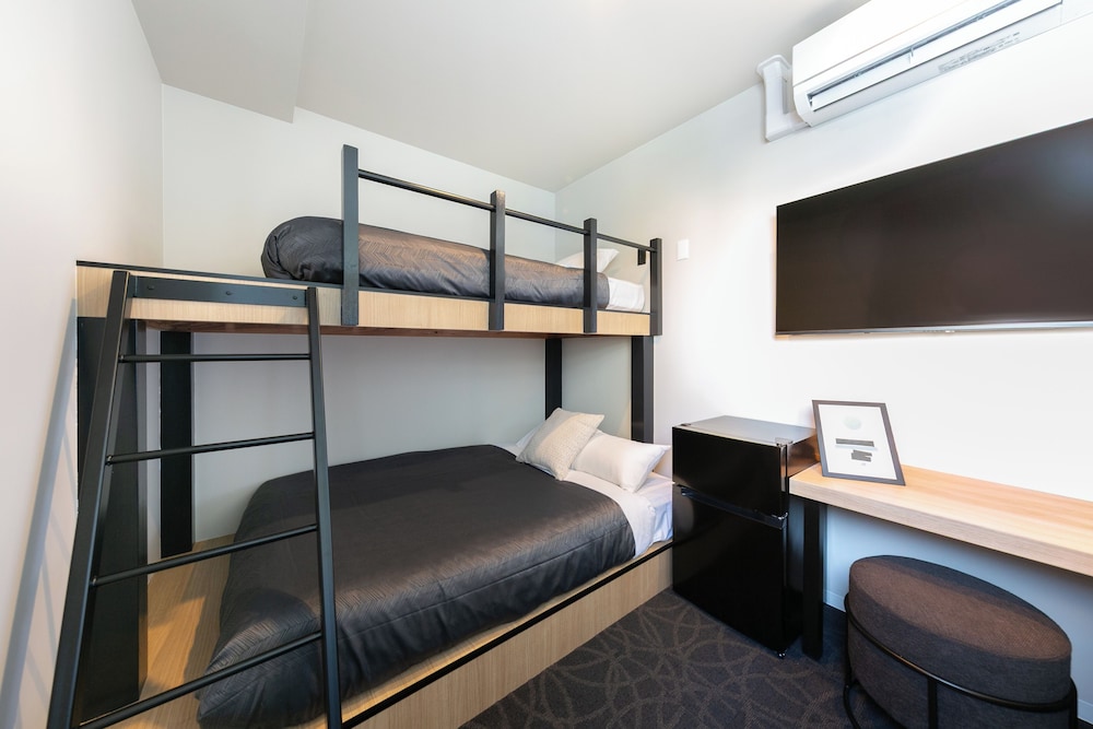 ファミリー スタジオ 客室10 | Hotel Edge Nakasu