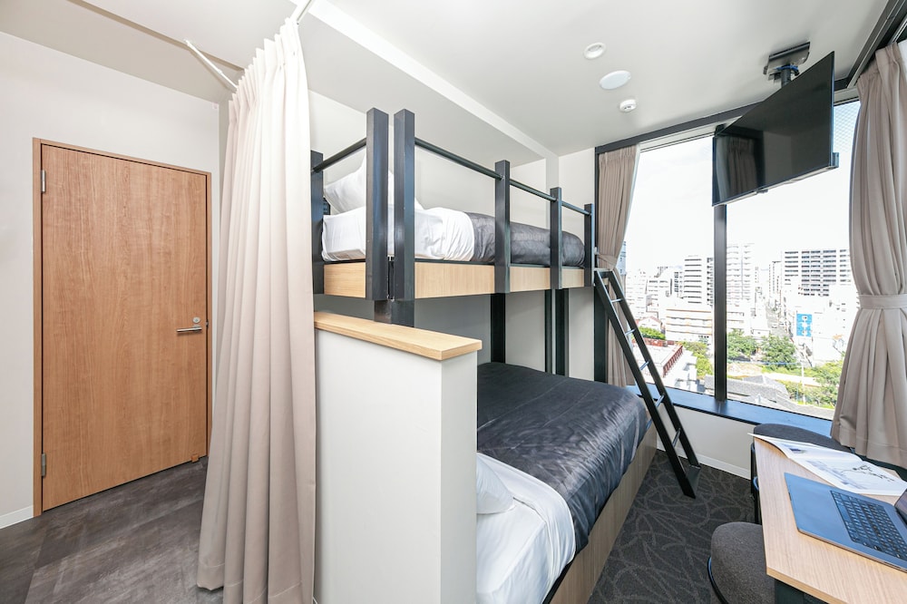 ファミリー ルーム 客室16 | Hotel Edge Nakasu