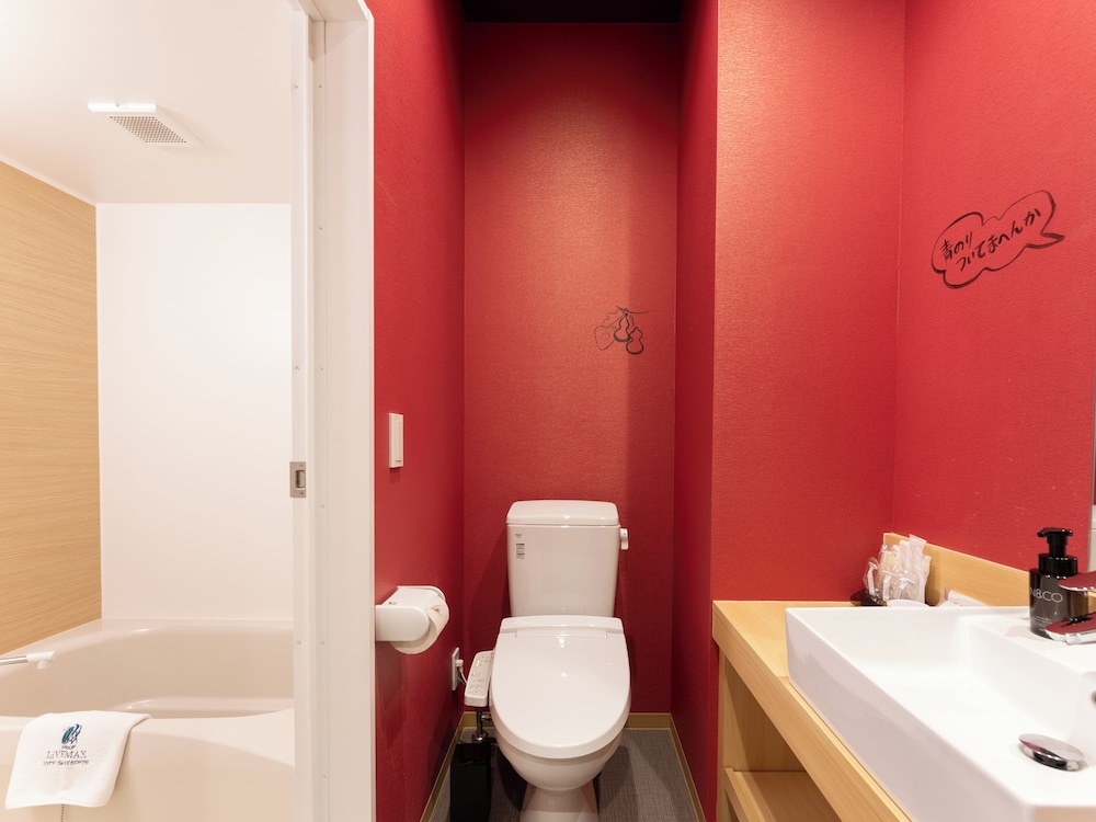 コラボレーション和洋室 禁煙 バスルーム3 | リブマックスさきしまコスモタワーホテル