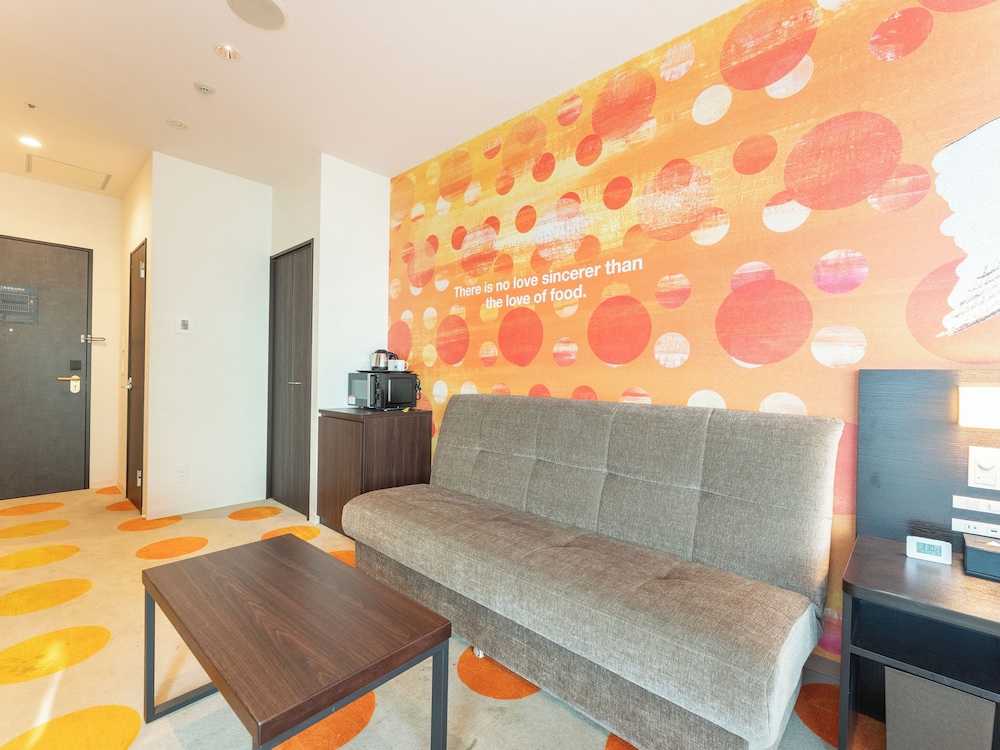 デザイナーズコーナーツイン 禁煙 客室2 | リブマックスさきしまコスモタワーホテル