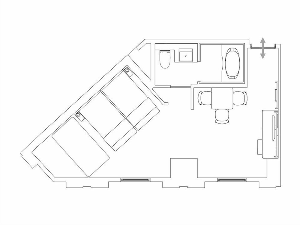 デラックス (3名利用) 禁煙 客室1 | ホテルモントレ ラ・スール那覇