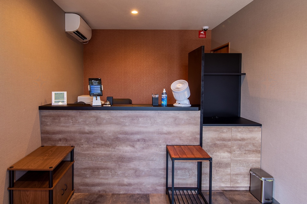 フロント1 | HOTEL R9 The Yard 佐賀鹿島 フロント1 | HOTEL R9 The Yard 佐賀鹿島