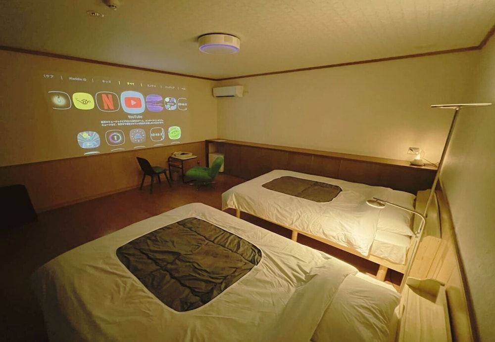 コンフォート トリプルルーム ベッド (複数台) マウンテンビュー | 鈴籠城