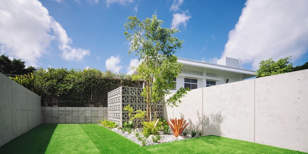 ヴィラ 3 ベッドルーム プライベートプール テラス / パティオ6 | セレビィ 読谷