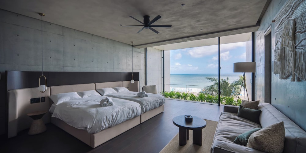 ヴィラ 3 ベッドルーム プライベートプール 客室32 | セレビィ 読谷