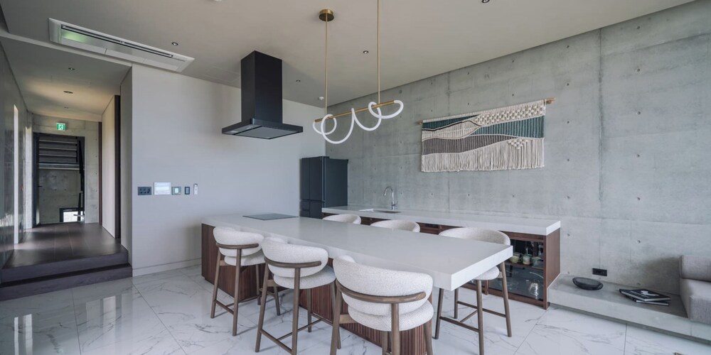 ヴィラ 3 ベッドルーム プライベートプール 客室20 | セレビィ 読谷