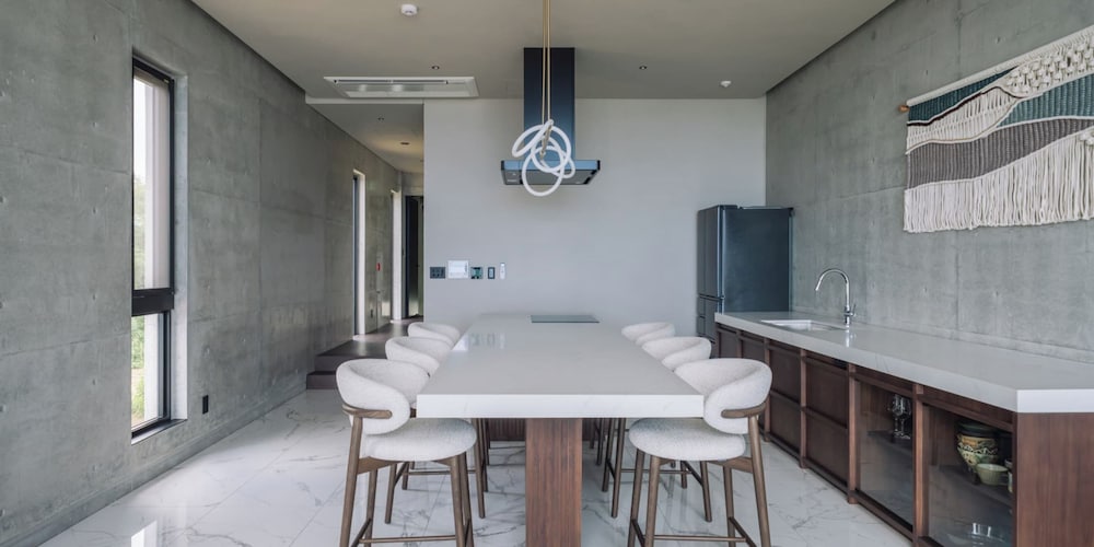 ヴィラ 3 ベッドルーム プライベートプール 客室7 | セレビィ 読谷