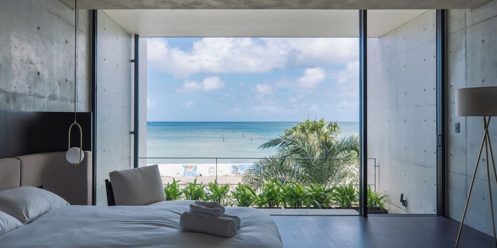 ヴィラ 3 ベッドルーム プライベートプール 客室40 | セレビィ 読谷