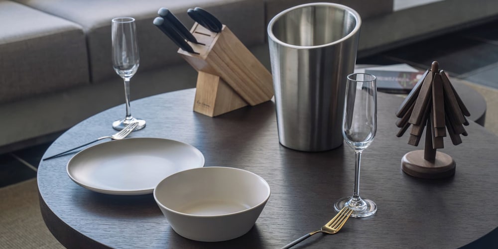 ヴィラ 3 ベッドルーム プライベートプール 客室1 | セレビィ 読谷