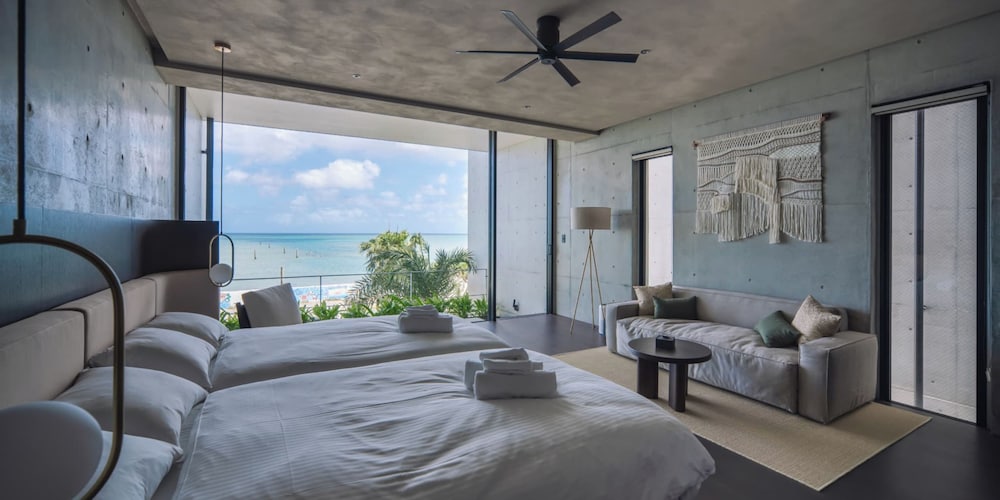 ヴィラ 3 ベッドルーム プライベートプール 客室34 | セレビィ 読谷