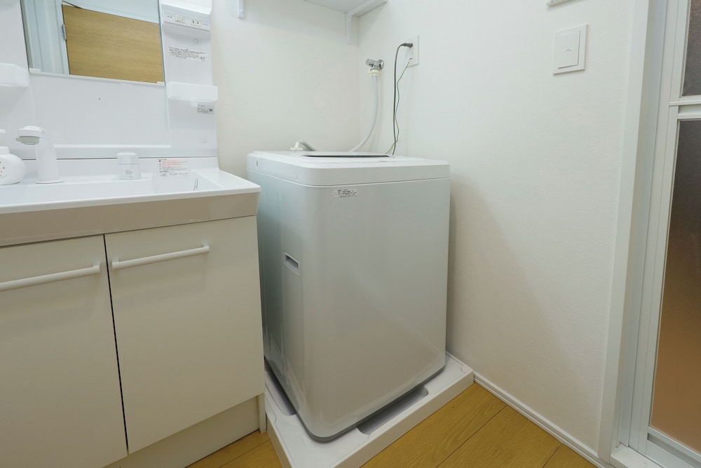 102/Non-smoking/2ppl ランドリー1 | Oakiville Nezu