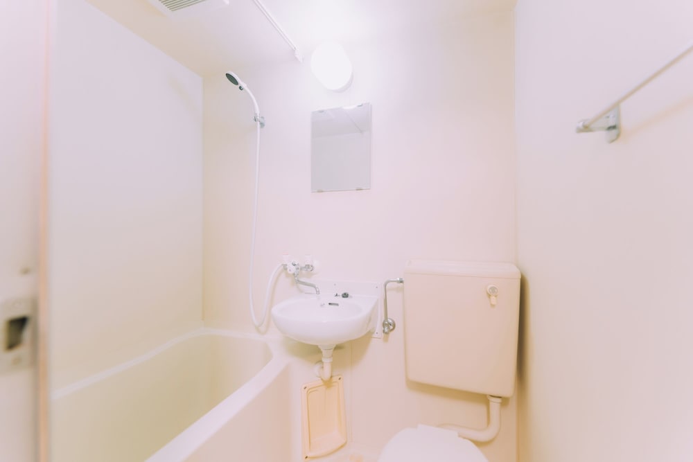 アパートメント ダブルベッド 2 台 禁煙 バスルーム3 | Showa Bloom · 新宿と代々木が近い宿泊施設