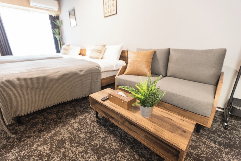 コンフォート 4 人部屋 バルコニー シティビュー | b&Namba2