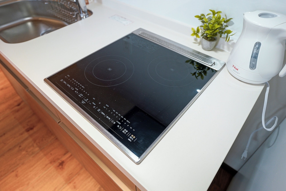 デラックス スイート 2 ベッドルーム 専用バスルーム シティビュー 専用キッチン2 | 中野ワールドホテル