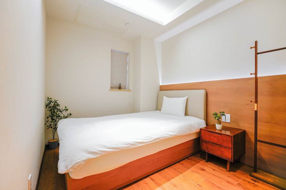 クラシック ルーム 禁煙 専用バスルーム 客室5 | 中野ワールドホテル