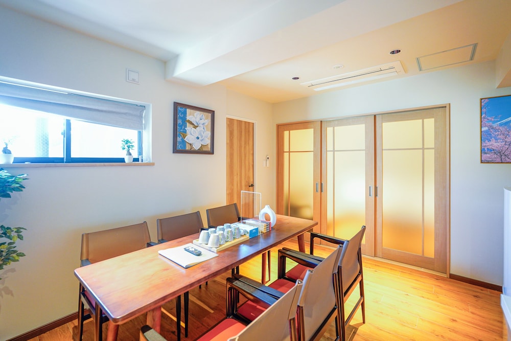 デラックス スイート | 中野ワールドホテル