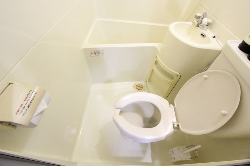 ベーシック ダブルルーム バスルーム2 | LUANA HOTEL 池袋東長崎