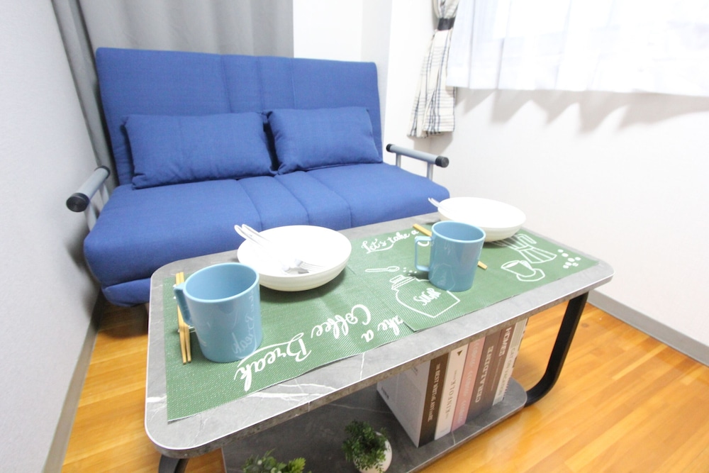 スタンダード トリプルルーム リビング エリア0 | LUANA HOTEL 池袋東長崎