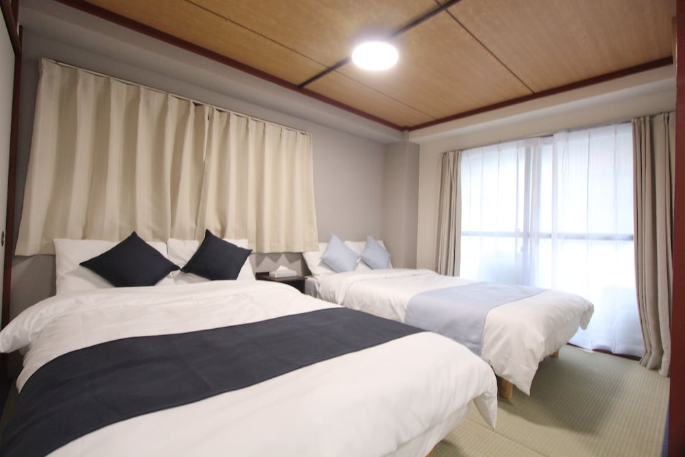 クラシック トリプルルーム 客室1 | LUANA HOTEL 池袋東長崎