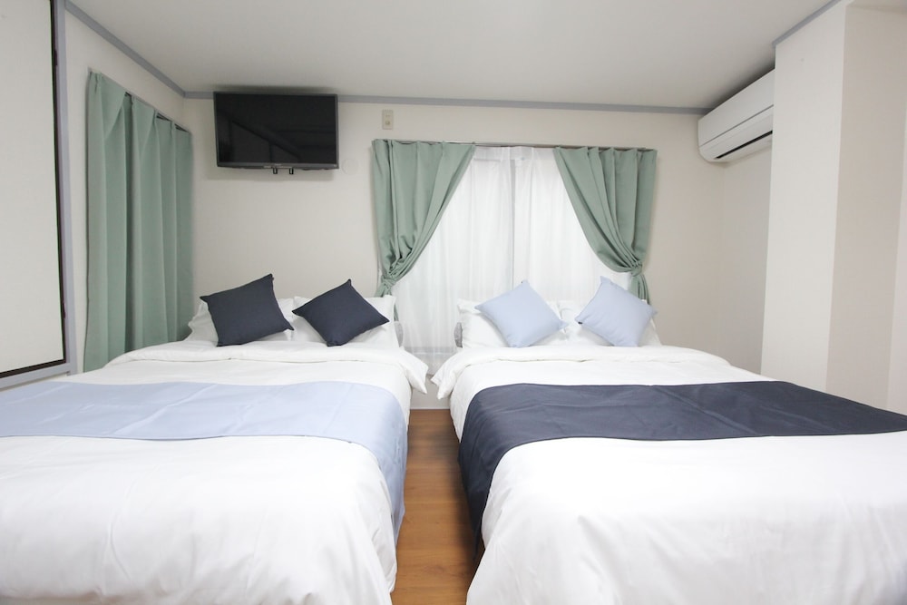 ベーシック ダブルルーム 客室1 | LUANA HOTEL 池袋東長崎