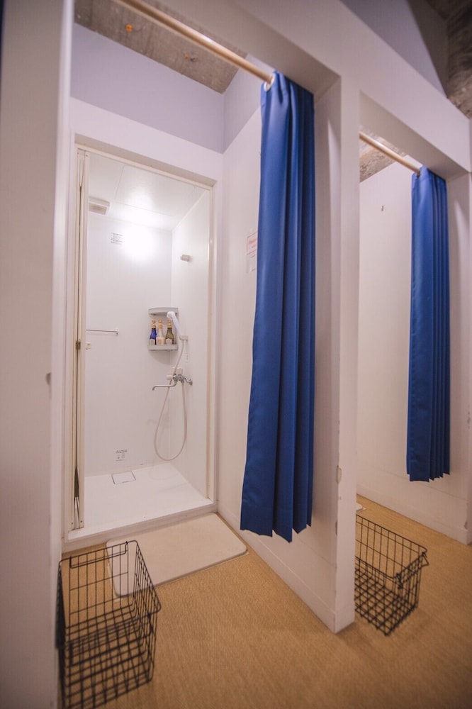 共用バスルーム1 | 柴又ふーてんベッドアンドローカル