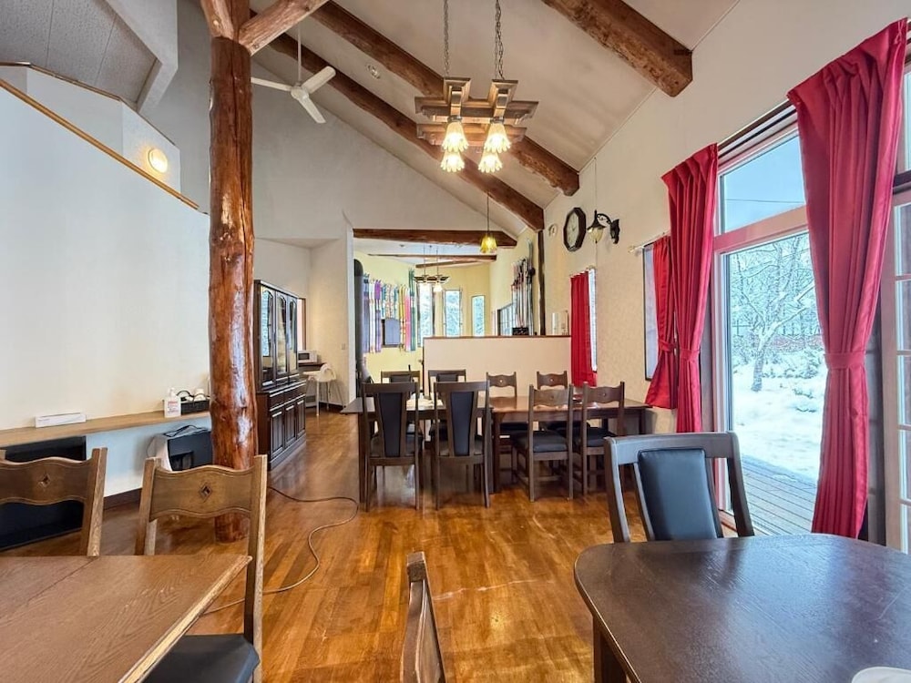 レストラン1 | Hotel Junior Mint