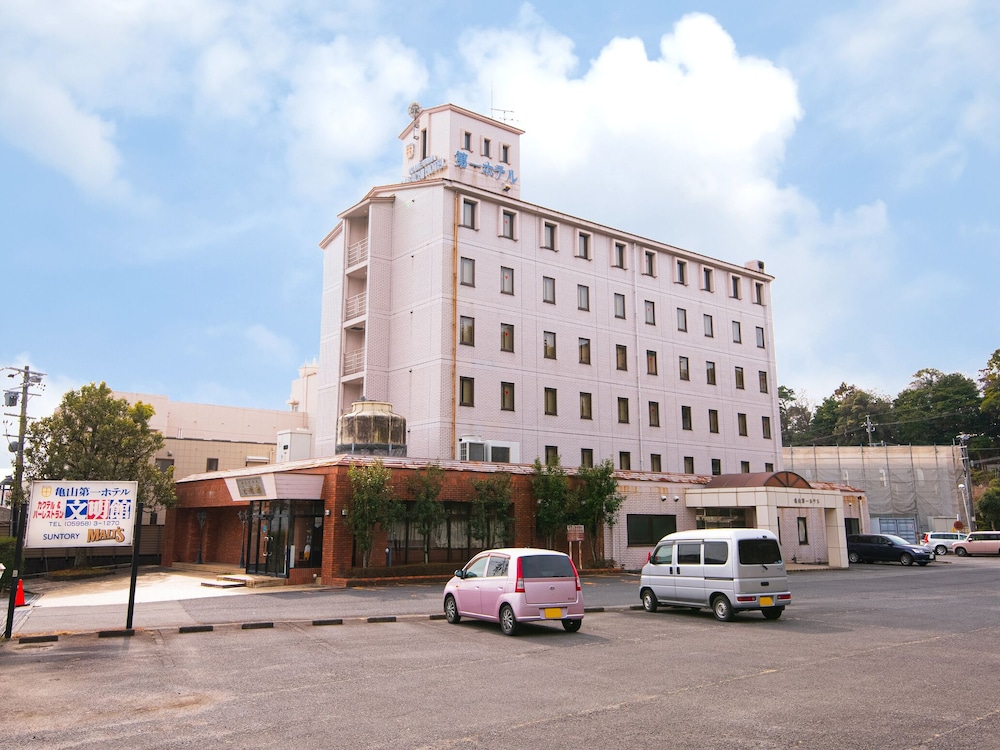 外観1 | ホテル亀山ヒルズ