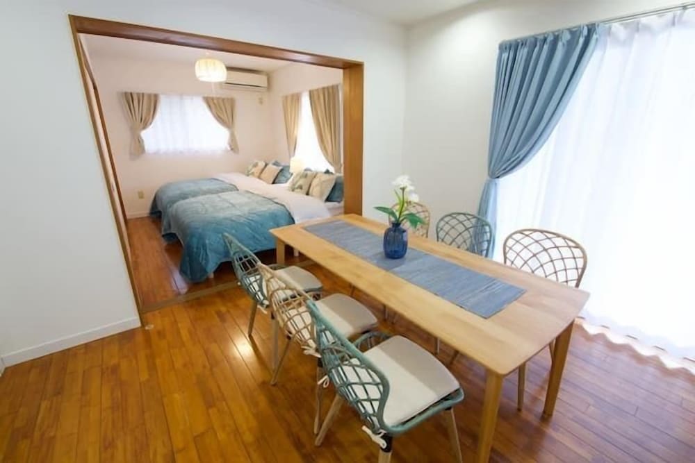 アパートメント 客室内のダイニングエリア0 | 青の家　Blue House