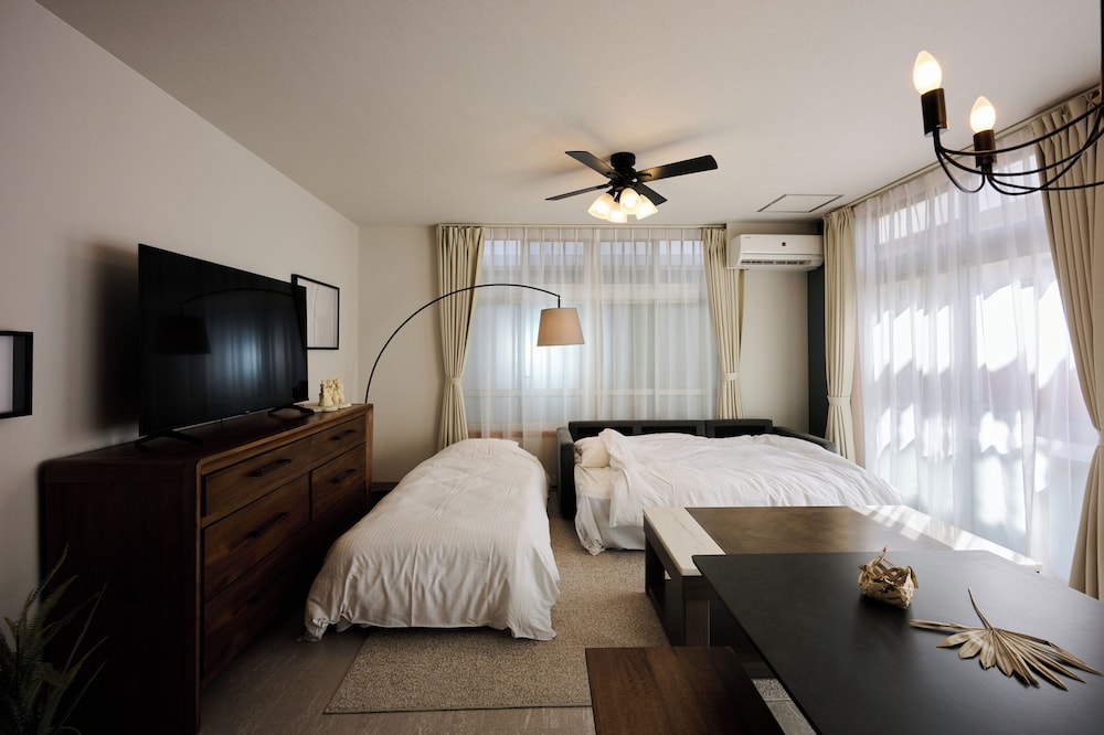 ハウス リビング エリア7 | Casa YONNA Chatan