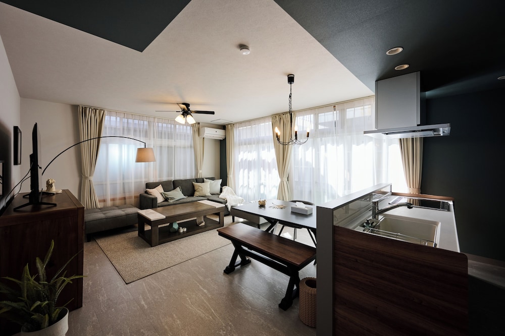 ハウス | Casa YONNA Chatan