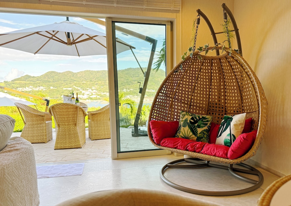 ラグジュアリー ヴィラ プライベートプール オーシャンビュー 客室2 | Resort Villa KAPUKA 瀬底島